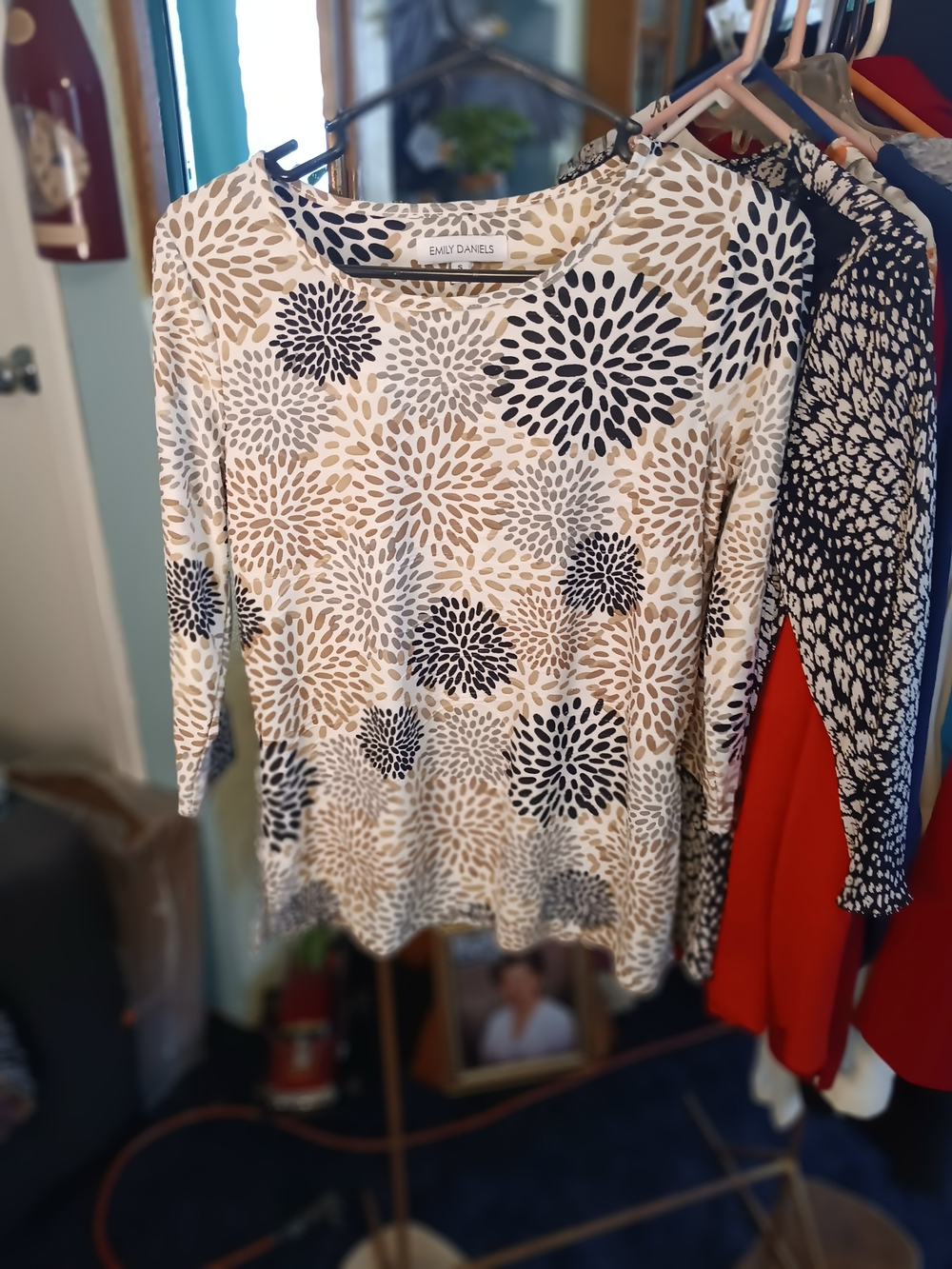 Cream & Black Floral-Print Women's Blouse